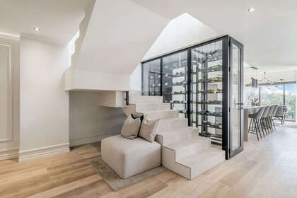 Apartment for sale in Nueva andalucia, Málaga. 