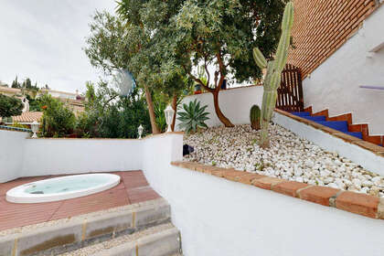 House for sale in Fuengirola, Málaga. 