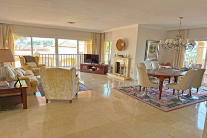 Apartamento venta en Estepona, Málaga. 