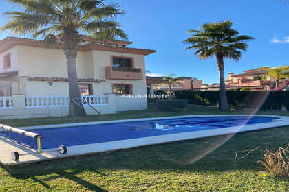 House for sale in Coín, Málaga. 