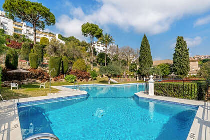 Apartment for sale in Puerto de la Torre, Málaga. 