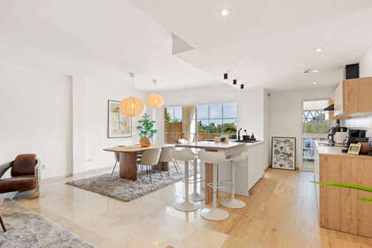 Apartment for sale in Puerto de la Torre, Málaga. 