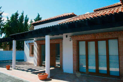 House for sale in Alhaurín de la Torre, Málaga. 