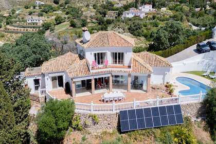 Cluster house for sale in Mijas, Málaga. 