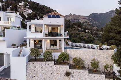 Cluster house for sale in Mijas, Málaga. 
