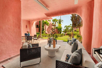 Apartment for sale in Puerto Banús, Marbella, Málaga. 