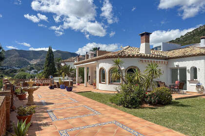 Cluster house for sale in Mijas, Málaga. 