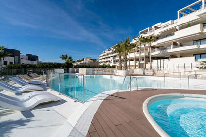 Penthouse for sale in Cala Del Moral, La, Málaga. 