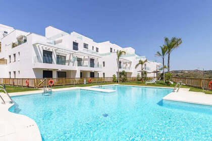 Apartment for sale in Cala Del Moral, La, Málaga. 