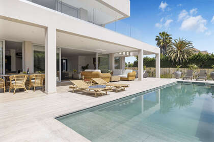 Cluster house for sale in San Pedro de Alcántara, Marbella, Málaga. 