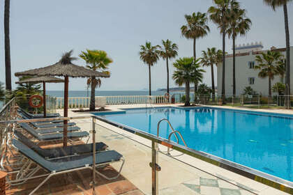 Apartment for sale in Casares, Málaga. 