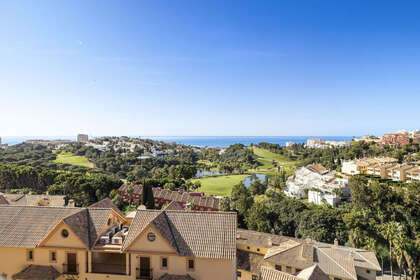 Penthouse for sale in Torrequebrada, Benalmádena, Málaga. 