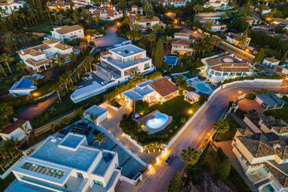 Cluster house for sale in Marbella, Málaga. 