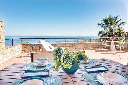 Apartment for sale in Casares, Málaga. 