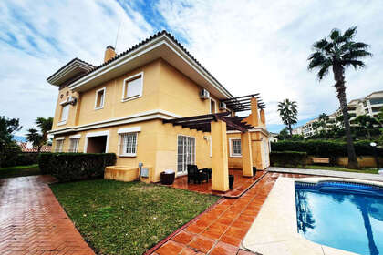 Chalet Adosado venta en La Cala de Mijas, Málaga. 