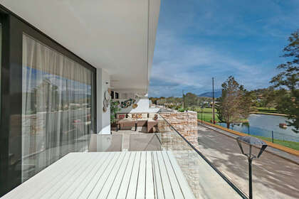 Apartamento venta en Cala Del Moral, La, Málaga. 