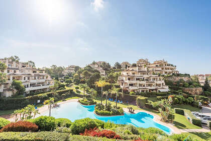 Apartment for sale in Benahavís, Málaga. 