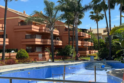 Penthouses verkoop in Puerto Banús, Málaga. 