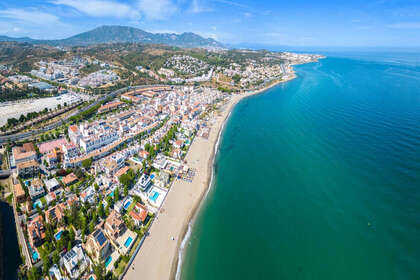 Apartamento venta en Cala Del Moral, La, Málaga. 