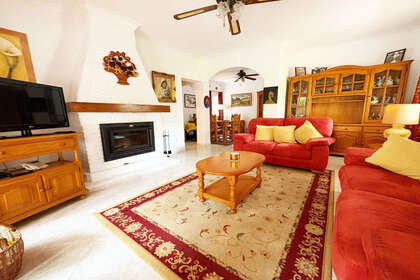 Chalet Adosado venta en Mijas, Málaga. 