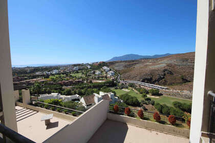 Apartment for sale in Benahavís, Málaga. 