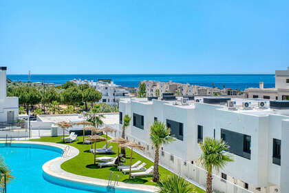 Huizen verkoop in Cala Del Moral, La, Málaga. 