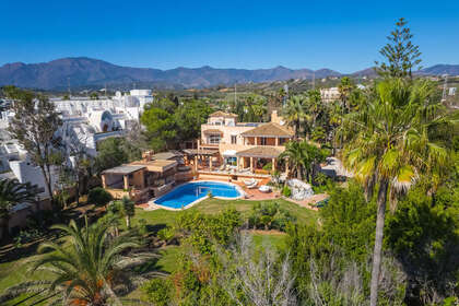 Rijtjeshuizen verkoop in Puerto Banús, Marbella, Málaga. 