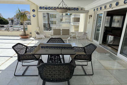 Appartementen verkoop in Puerto Banús, Málaga. 