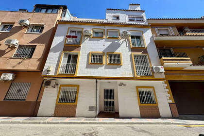 Appartementen verkoop in Las Lagunas, Fuengirola, Málaga. 