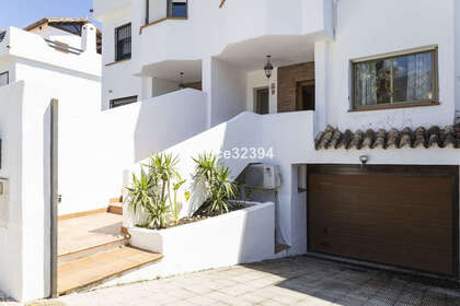 Maison de ville vendre en Puerto Banús, Marbella, Málaga. 
