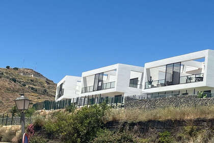 Maison de ville vendre en Riviera Del Sol, Marbella, Málaga. 