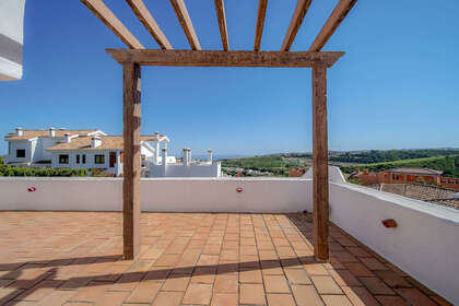 耳房 出售 进入 Casares, Málaga. 