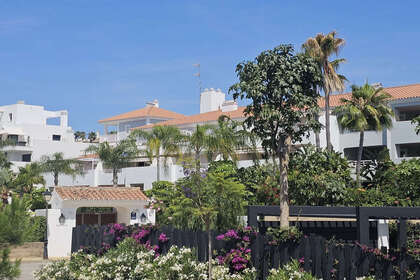 Apartamento venta en Puerto Banús, Marbella, Málaga. 