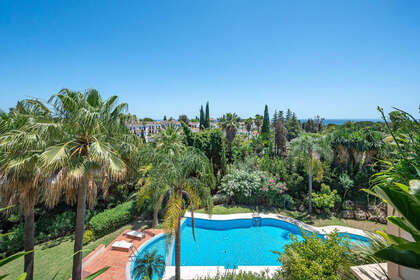 Apartamento venta en Puerto Banús, Marbella, Málaga. 