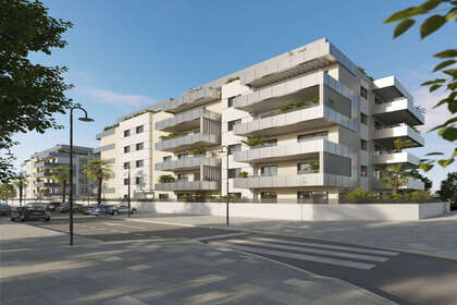 酒店公寓 出售 进入 Las Lagunas, Fuengirola, Málaga. 