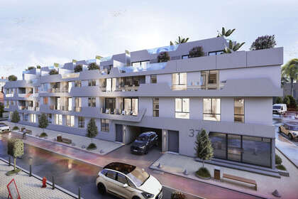 耳房 出售 进入 Las Lagunas, Fuengirola, Málaga. 