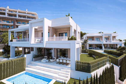 房子 出售 进入 Estepona, Málaga. 