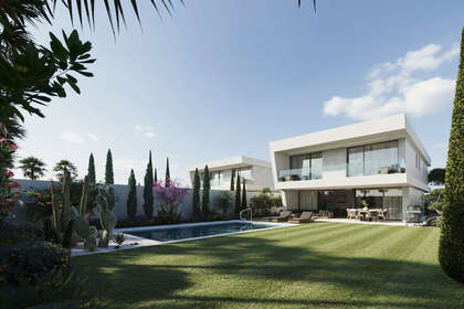 联排别墅 出售 进入 San Pedro de Alcántara, Marbella, Málaga. 