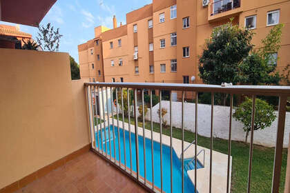 酒店公寓 出售 进入 Torremolinos, Málaga. 