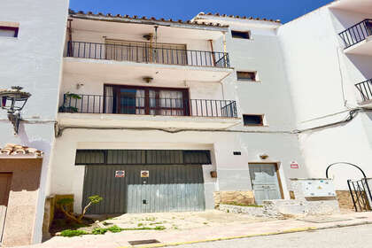 房子 出售 进入 Estepona, Málaga. 