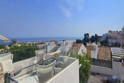 联排别墅 出售 进入 Benalmádena, Málaga. 