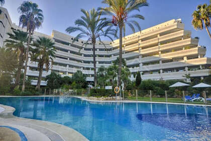酒店公寓 出售 进入 Marbella, Málaga. 