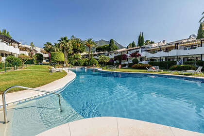酒店公寓 出售 进入 Sierra Blanca, Marbella, Málaga. 