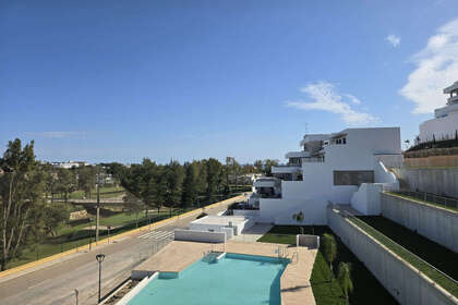 Apartamento venta en Cala Del Moral, La, Málaga. 