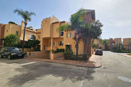 House for sale in Nueva andalucia, Málaga. 