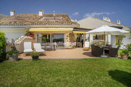 House for sale in Nueva andalucia, Málaga. 