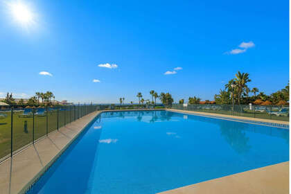 Apartment for sale in Puerto de Cabopino, Marbella, Málaga. 