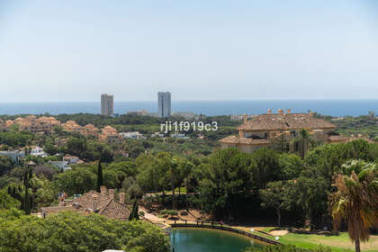 Apartment for sale in Elviria, Marbella, Málaga. 