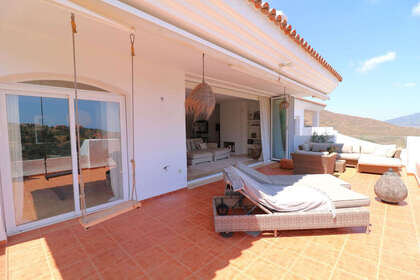 Penthouse for sale in Ojén, Málaga. 
