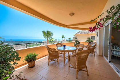 Apartment for sale in Elviria, Marbella, Málaga. 